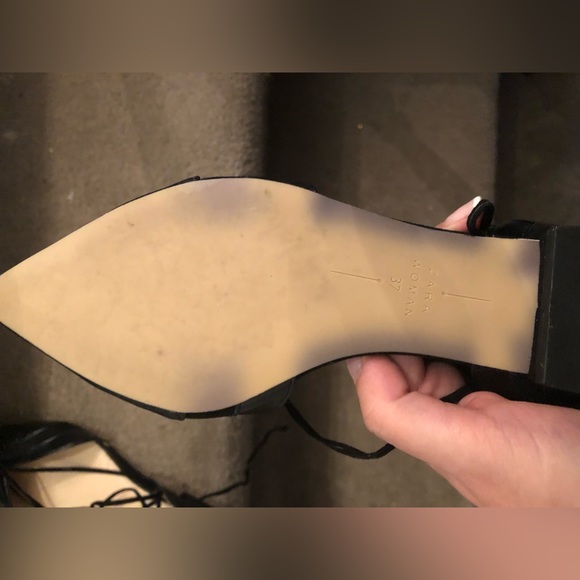 Zara pointy lace up flats - Picture 3 of 3